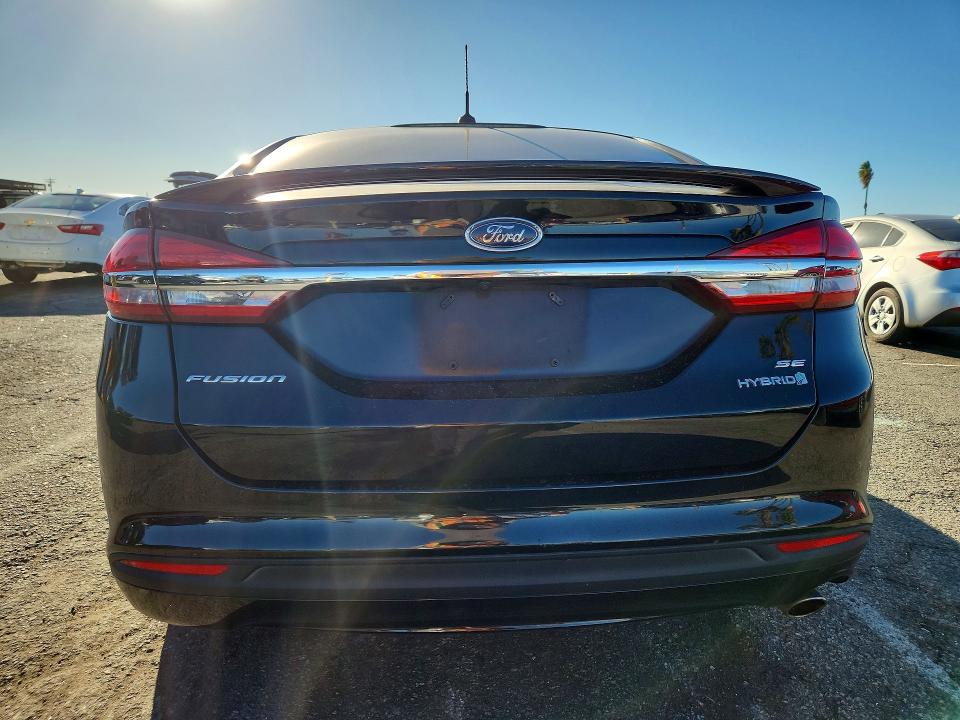 Фото 6 с аукциона – 2017 FORD FUSION с VIN 3FA6P0LU8HR299971