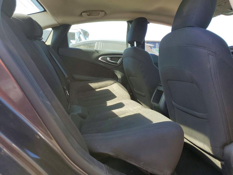 Zdjęcie 10 z aukcji – 2016 CHRYSLER 200 z VIN 1C3CCCABXGN102770