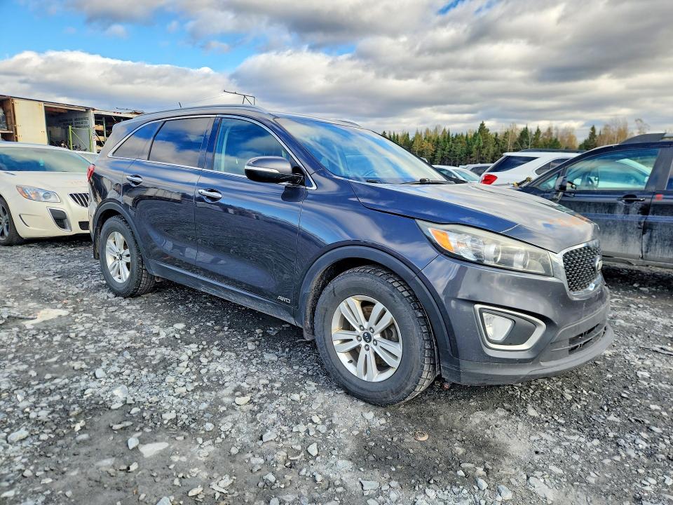 Photo 4 from auction – 2016 KIA SORENTO with VIN 5XYPGDA5XGG085980