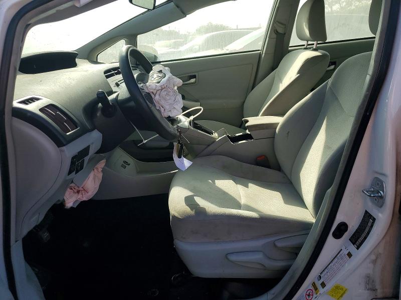 Снимка 7 от търг – 2015 TOYOTA PRIUS с VIN JTDKN3DU2F1915394