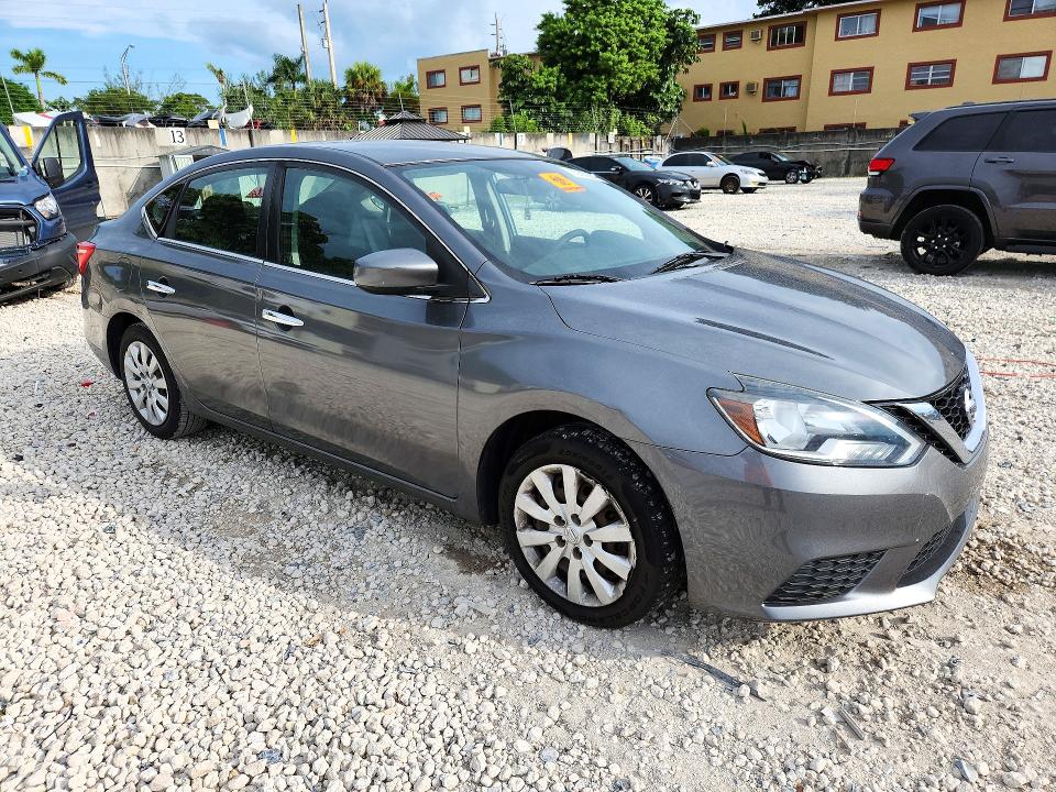 Снимка 4 от търг – 2018 NISSAN SENTRA с VIN 3N1AB7AP8JY328165
