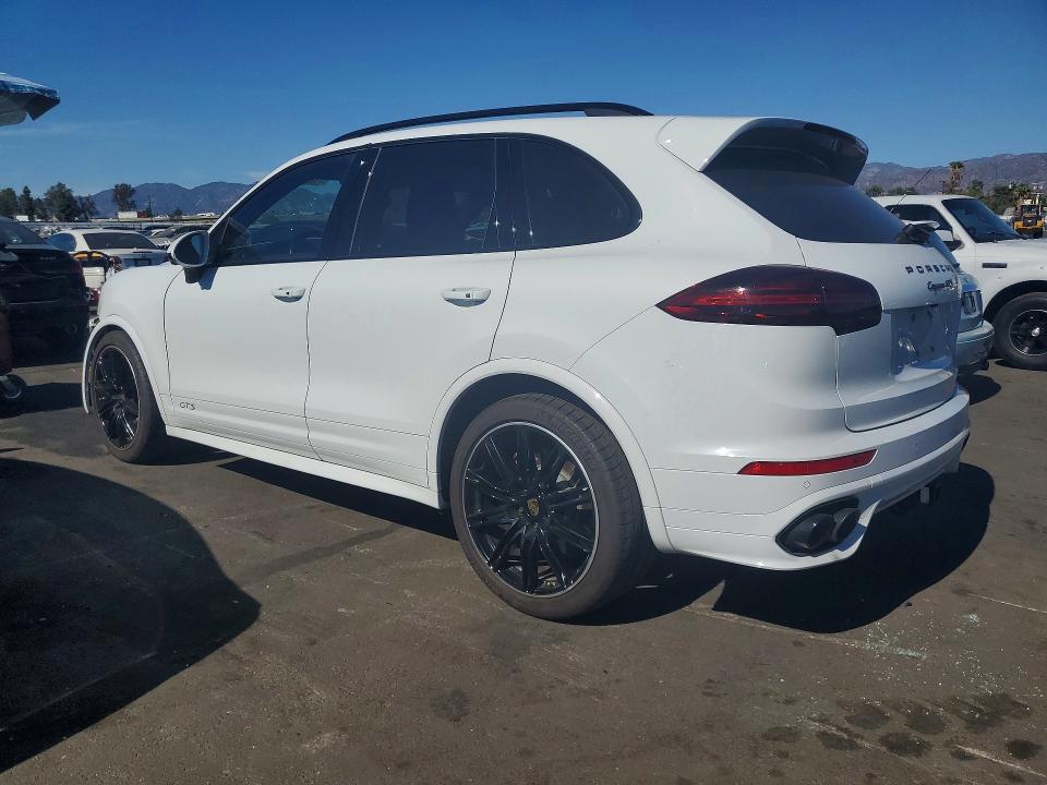 صورة رقم 2 من المزاد - 2016 PORSCHE CAYENNE مع VIN WP1AD2A25GLA73036
