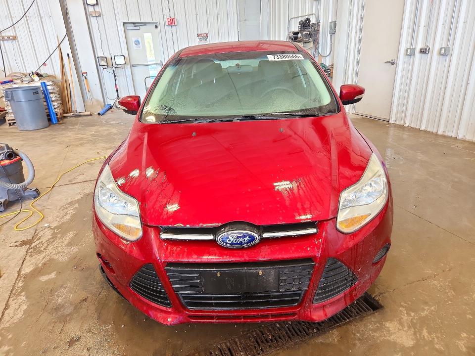 Photo 5 from auction – 2014 FORD FOCUS with VIN 1FADP3F24EL413588