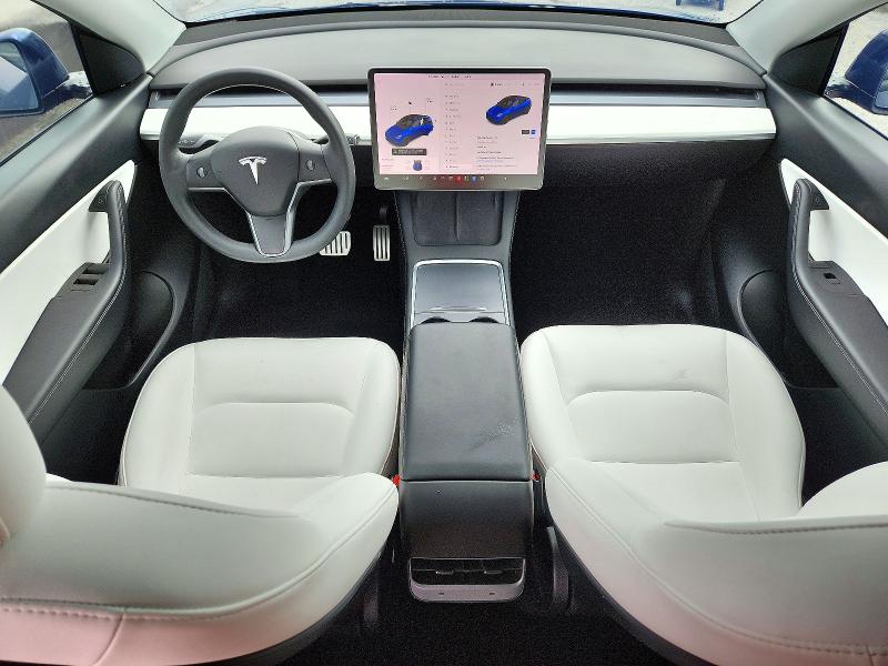 Снимка 8 от търг – 2022 TESLA MODEL Y с VIN 7SAYGDEF1NF380268