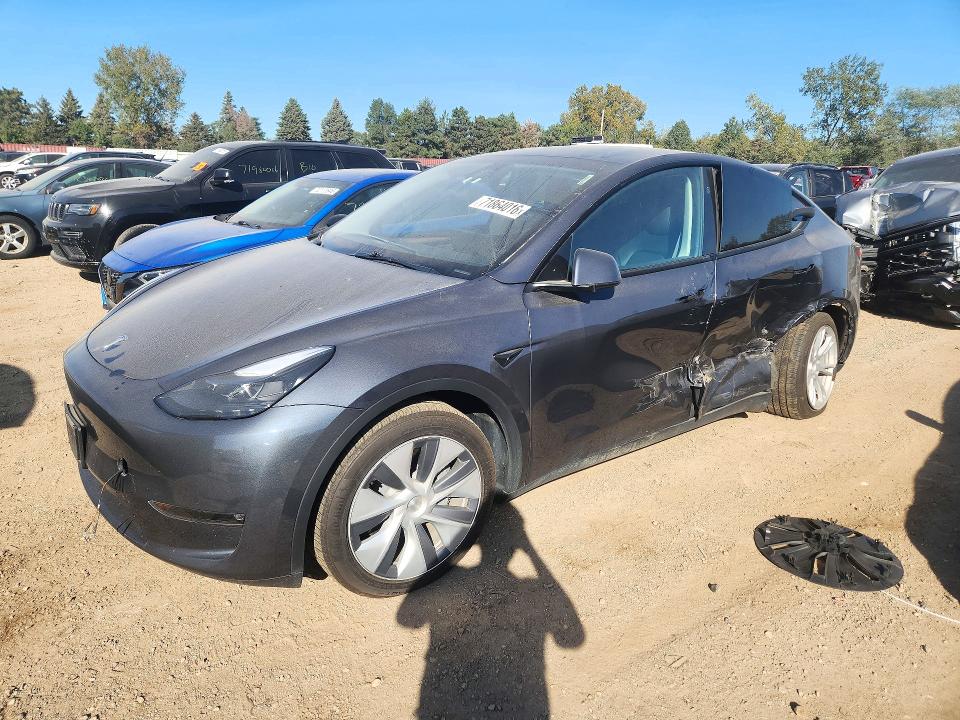 TESLA MODEL Y 2023 с VIN 7SAYGDEE9PF866272 - Фото с аукциона