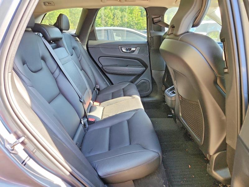 Photo 11 from auction – 2019 VOLVO XC60 with VIN YV4A22RL0K1317844
