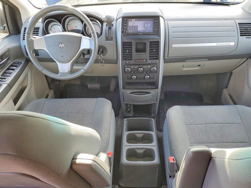 Снимка 8 от търг – 2009 DODGE GRAND CARAVAN с VIN 2D8HN44XX9R653541