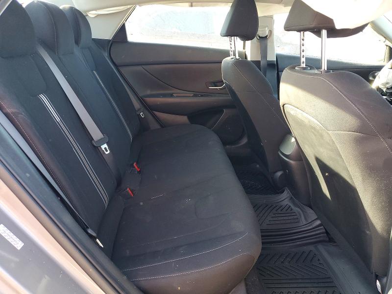 Снимка 10 от търг – 2023 HYUNDAI ELANTRA с VIN KMHLM4AG3PU448316
