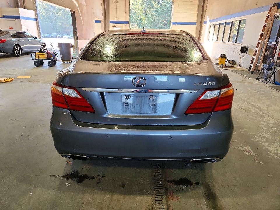 Снимка 6 от търг – 2012 LEXUS LS с VIN JTHBL5EF0C5109400
