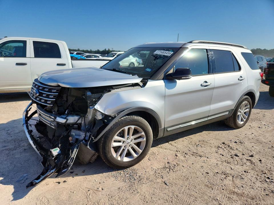 FORD EXPLORER 2017 с VIN 1FM5K7D80HGB14149 - Снимка от търг