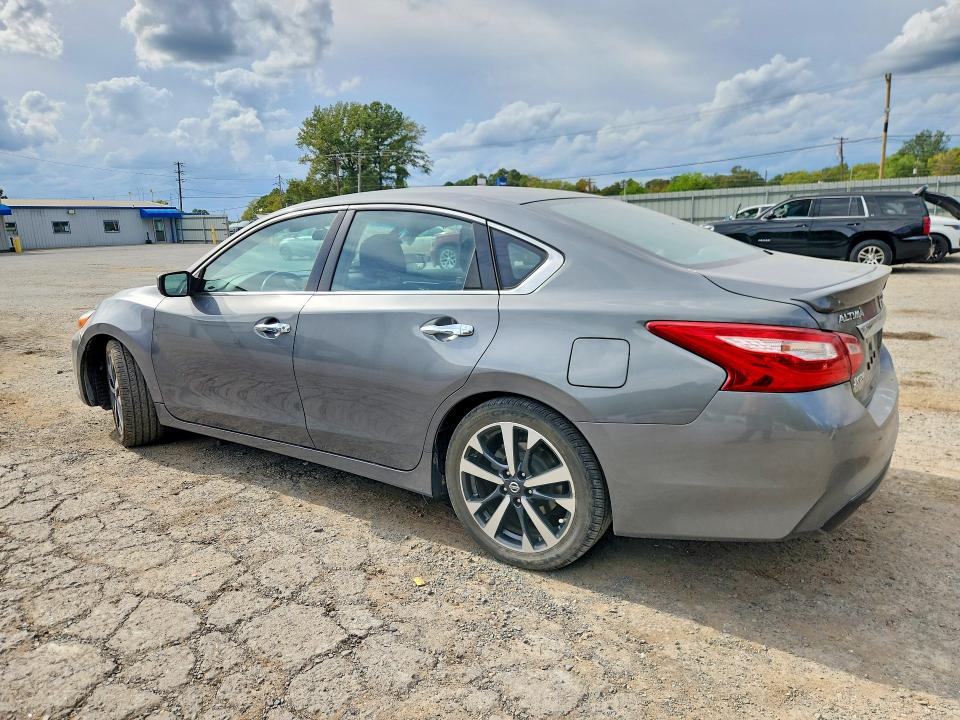 Снимка 2 от търг – 2016 NISSAN ALTIMA с VIN 1N4AL3AP8GC227704