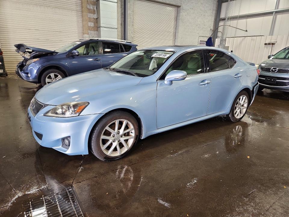 LEXUS IS 2011 con VIN JTHCF5C25B5049513 - Foto de la subasta