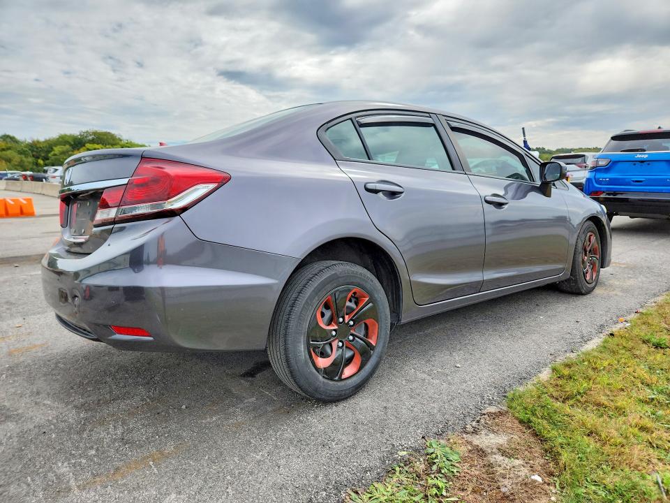 Photo 3 from auction – 2014 HONDA CIVIC with VIN 2HGFB2F57EH506061