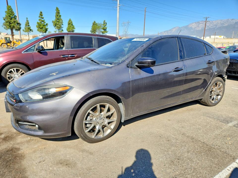 DODGE DART 2015 z numerem VIN 1C3CDFBB9FD182385 - Zdjęcie z aukcji