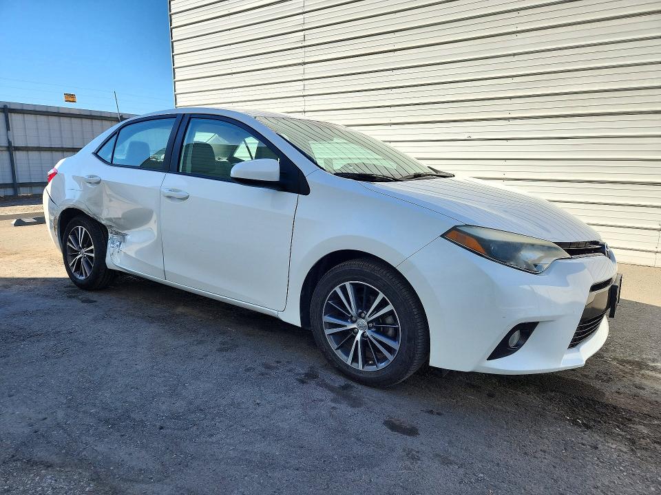 Photo 4 from auction – 2016 TOYOTA COROLLA with VIN 5YFBURHE0GP409181