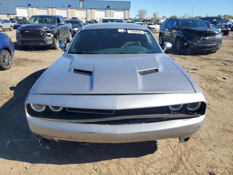 Снимка 5 от търг – 2016 DODGE CHALLENGER с VIN 2C3CDZAGXGH290100