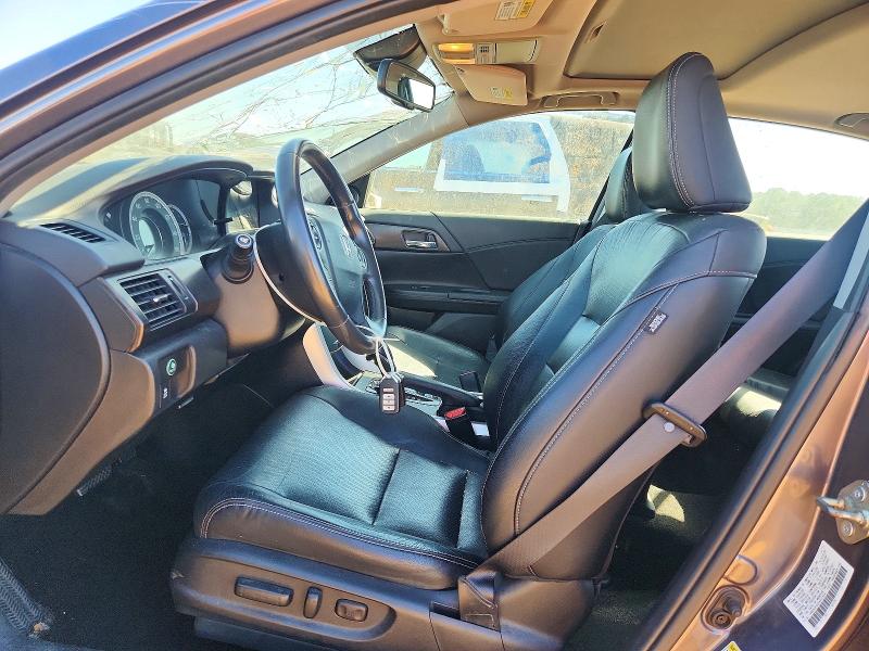 Photo 7 from auction – 2015 HONDA ACCORD with VIN 1HGCR3F82FA007909