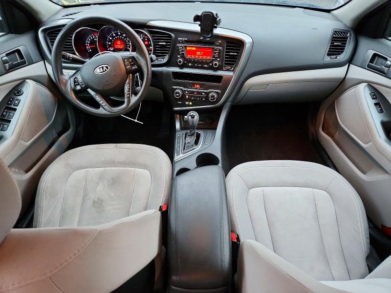 Foto 8 de la subasta – 2011 KIA OPTIMA con VIN KNAGM4A7XB5168933