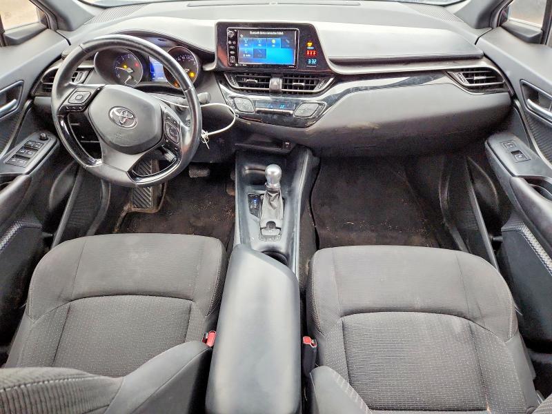 Photo 8 from auction – 2018 TOYOTA C-HR with VIN NMTKHMBX6JR027820