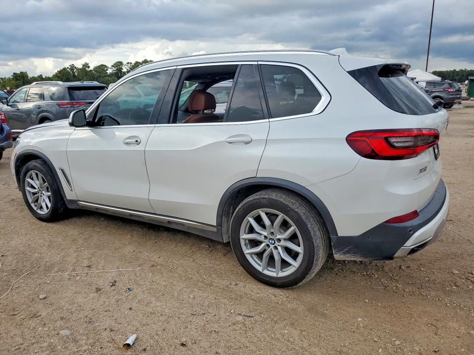 Foto 2 de la subasta – 2019 BMW X5 con VIN 5UXCR6C5XKLK83794