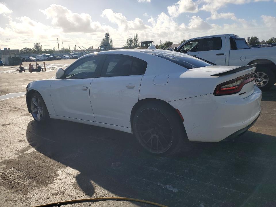Photo 2 from auction – 2016 DODGE CHARGER with VIN 2C3CDXHG1GH354955