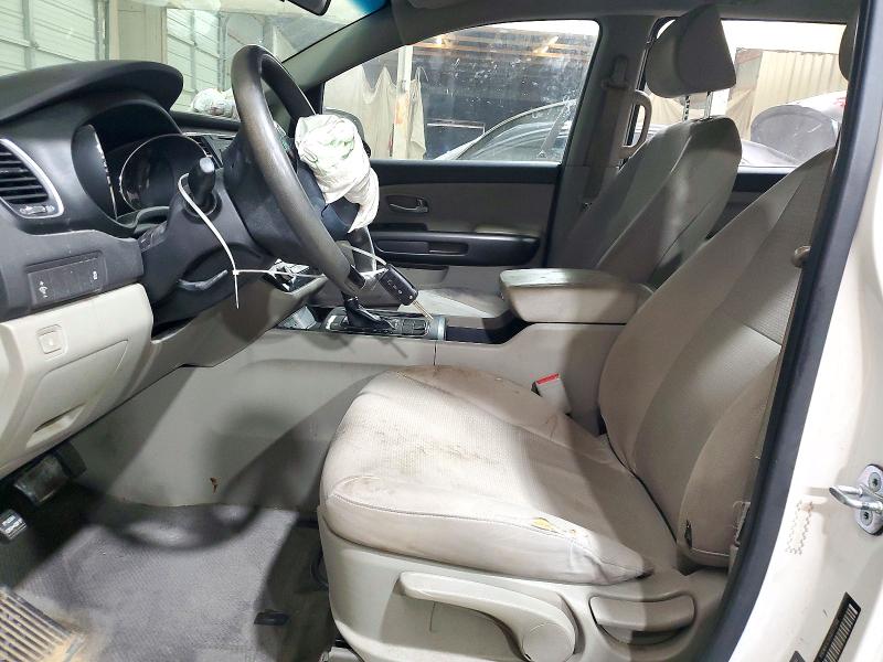 Снимка 7 от търг – 2016 KIA SEDONA с VIN KNDMA5C16G6117248