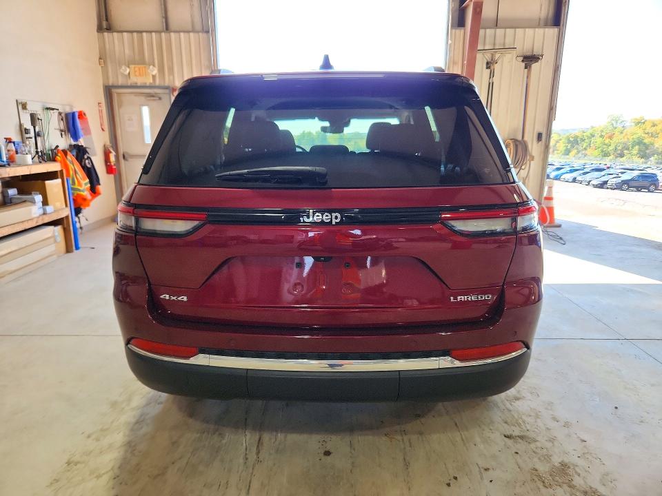 Снимка 6 от търг – 2023 JEEP GRAND CHEROKEE с VIN 1C4RJHAG5PC547899