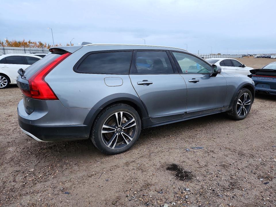 Снимка 3 от търг – 2018 VOLVO V90 CROSS COUNTRY с VIN YV4A22NL0J1014454