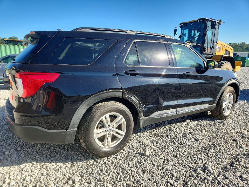 Photo 3 from auction – 2021 FORD EXPLORER with VIN 1FMSK7DH7MGC11197