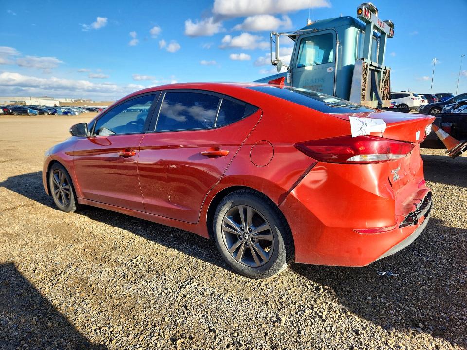 Снимка 2 от търг – 2017 HYUNDAI ELANTRA с VIN KMHD84LF0HU132340