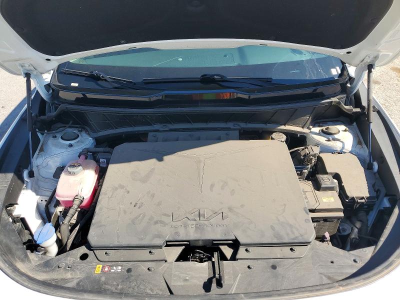 Photo 12 from auction – 2024 KIA NIRO with VIN KNDCR3L11R5094124