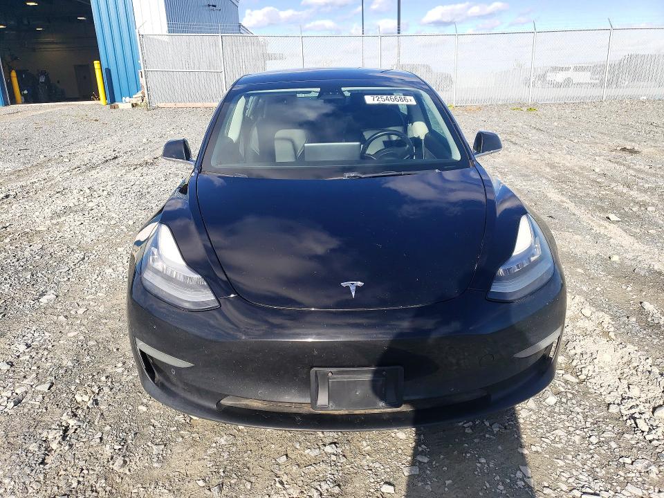 Photo 5 from auction – 2018 TESLA 3 with VIN 5YJ3E1EA4JF028358