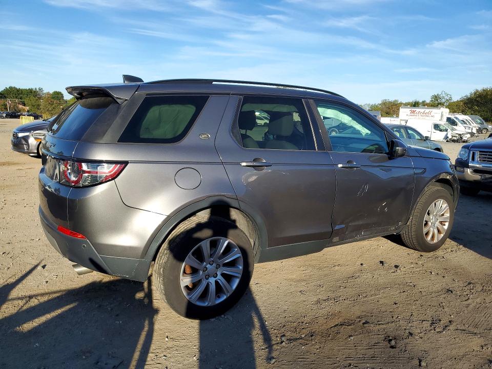 Снимка 3 от търг – 2017 LAND ROVER DISCOVERY SPORT с VIN SALCP2BG5HH702299