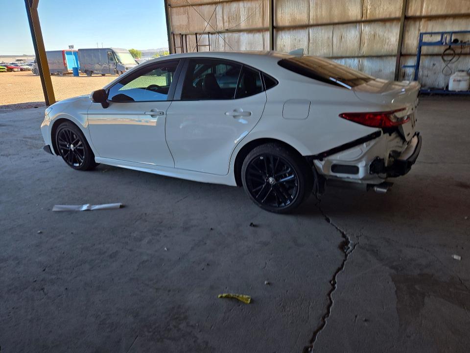 Снимка 2 от търг – 2025 TOYOTA CAMRY с VIN 4T1DAACKXSU071280