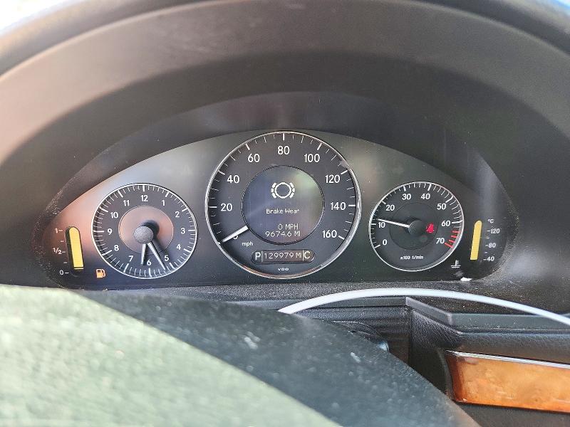 Photo 9 from auction – 2008 MERCEDES-BENZ E with VIN WDBUF87X28B262389
