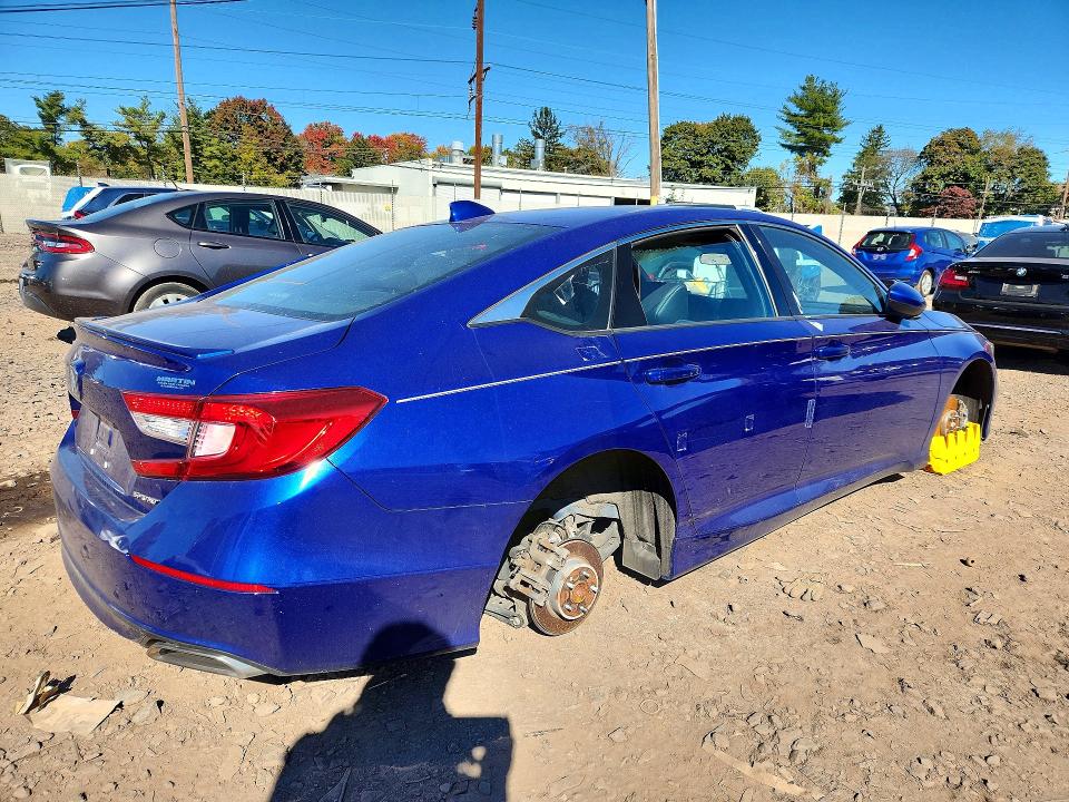 Снимка 3 от търг – 2020 HONDA ACCORD с VIN 1HGCV1F38LA148211