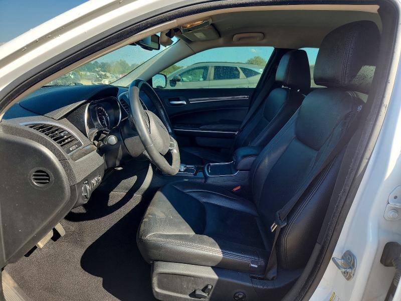 Снимка 7 от търг – 2019 CHRYSLER 300 с VIN 2C3CCAAG2KH760875