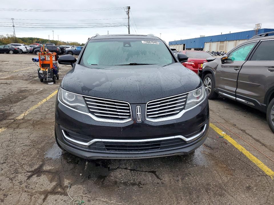 Photo 5 from auction – 2017 LINCOLN MKX with VIN 2LMPJ8LR9HBL25339