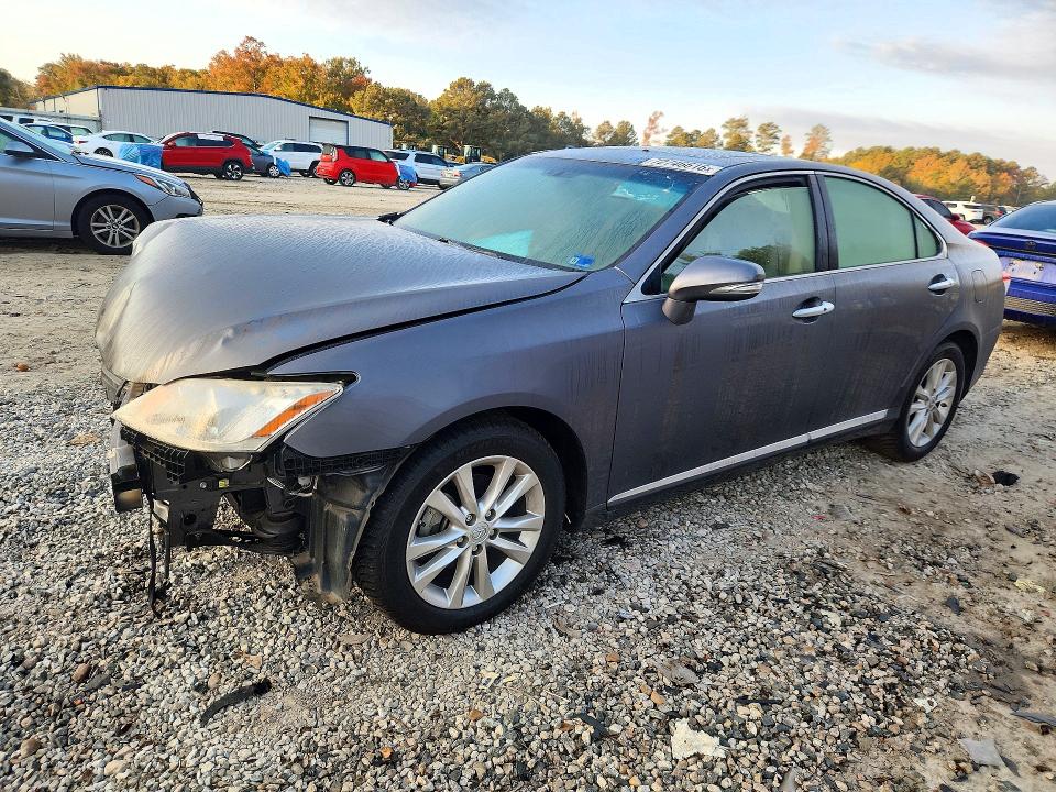 LEXUS ES 2012 с VIN JTHBK1EG4C2496393 - Снимка от търг