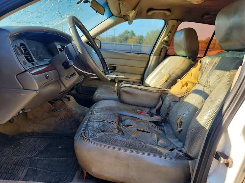 Снимка 7 от търг – 2011 FORD CROWN VICTORIA с VIN 2FABP7EV8BX184552