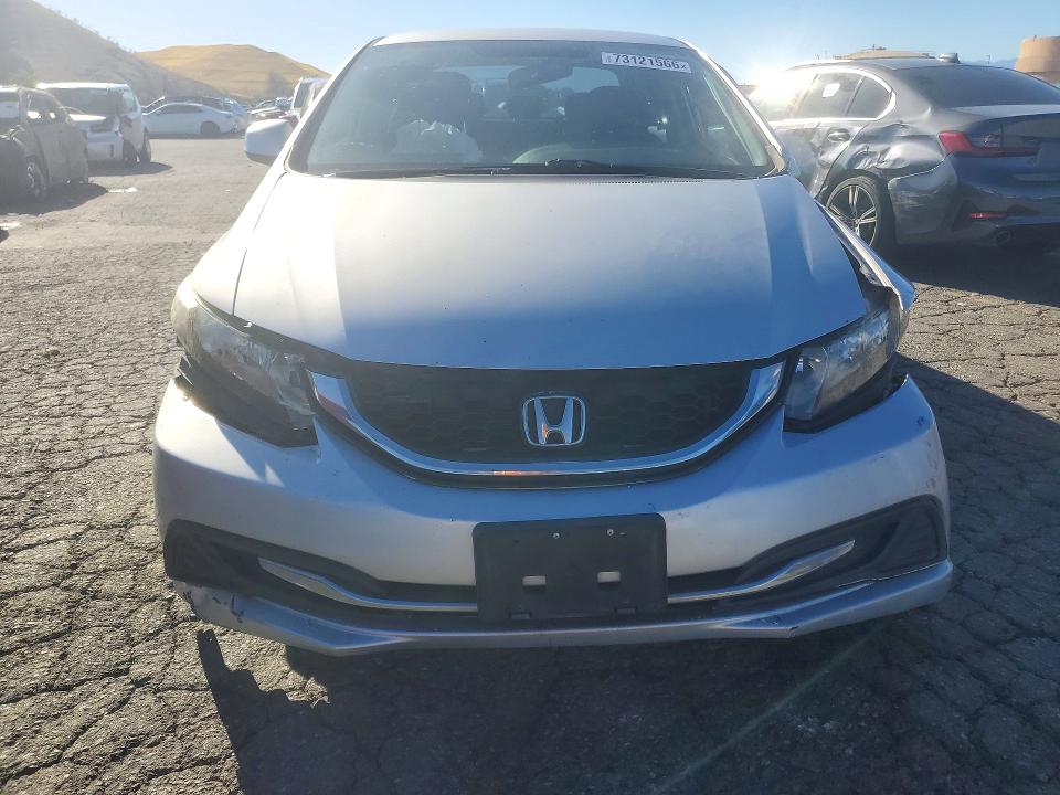 Photo 5 from auction – 2013 HONDA CIVIC with VIN 19XFB2F57DE248701