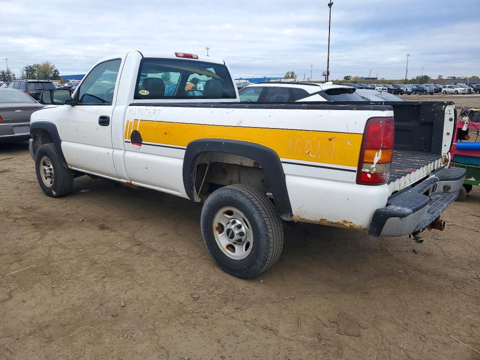Снимка 2 от търг – 2006 GMC SIERRA с VIN 1GTHC24U66E232651