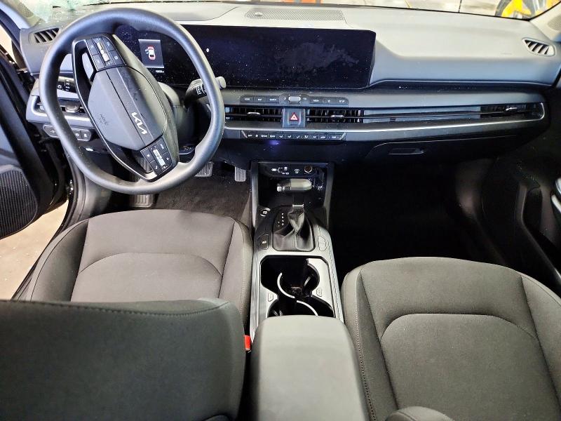 Снимка 8 от търг – 2026 KIA K4 с VIN 3KPFT4DE5TE262185
