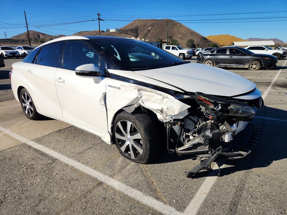 Zdjęcie 4 z aukcji – 2017 TOYOTA MIRAI z VIN JTDBVRBD8HA003233