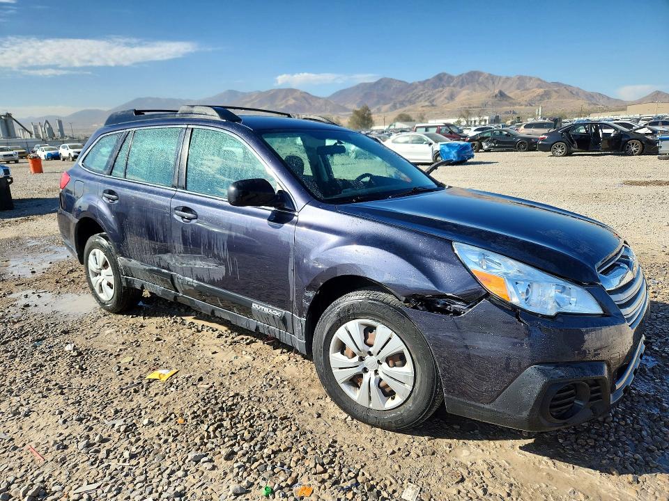 Photo 4 from auction – 2013 SUBARU OUTBACK with VIN 4S4BRCAC0D3244059