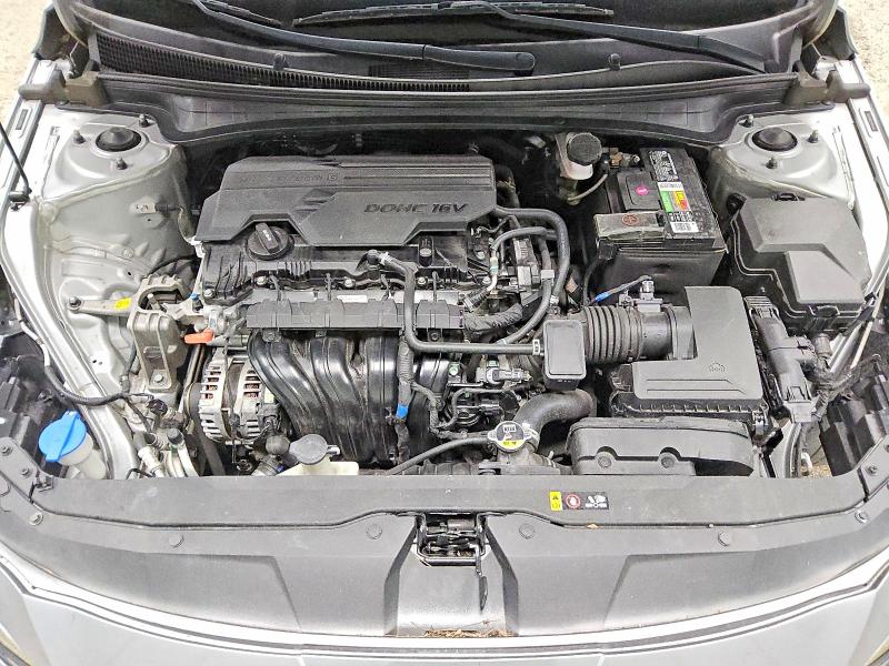 Снимка 11 от търг – 2021 HYUNDAI ELANTRA с VIN 5NPLM4AG2MH027505
