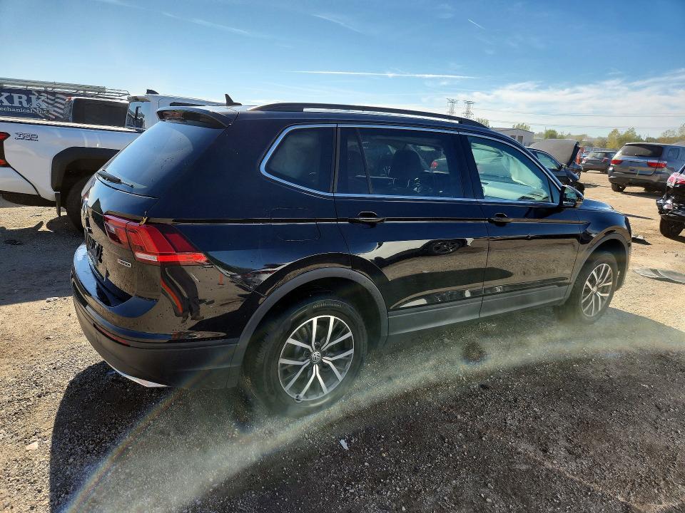 Снимка 3 от търг – 2019 VOLKSWAGEN TIGUAN с VIN 3VV2B7AX3KM154078