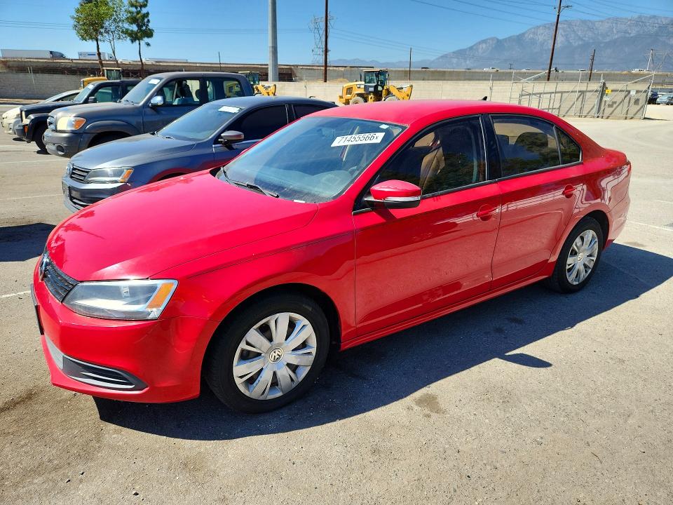 VOLKSWAGEN JETTA 2014 с VIN 3VWD17AJ9EM430304 - Снимка от търг
