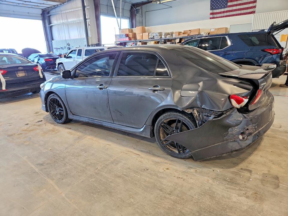Снимка 2 от търг – 2010 TOYOTA COROLLA с VIN 2T1BU4EEXAC484288