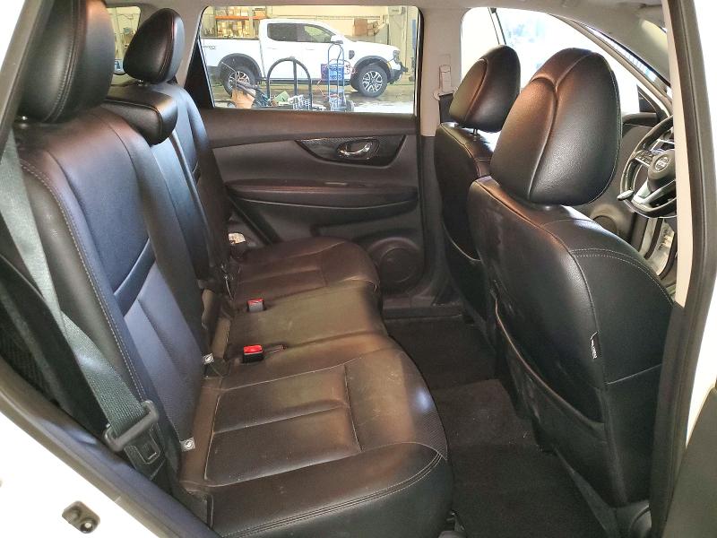 Снимка 11 от търг – 2017 NISSAN ROGUE с VIN 5N1AT2MV5HC766387